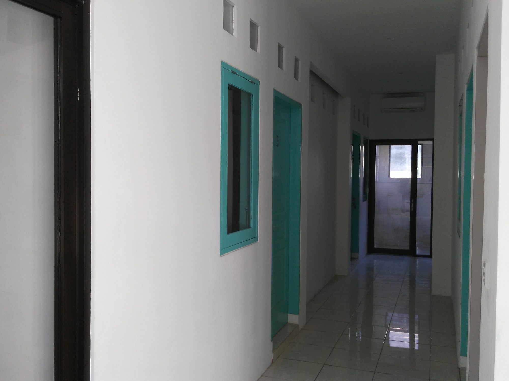 The Ruum Hostel Canggu Exterior foto